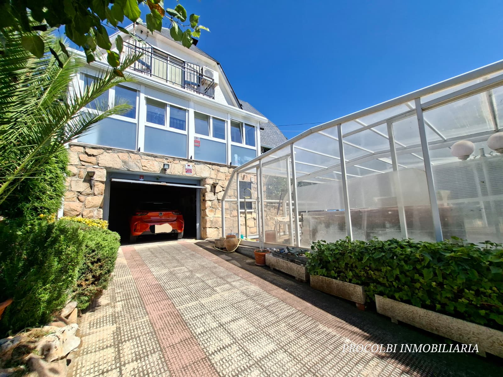 Chalet en urbanización El Coto, El Casar